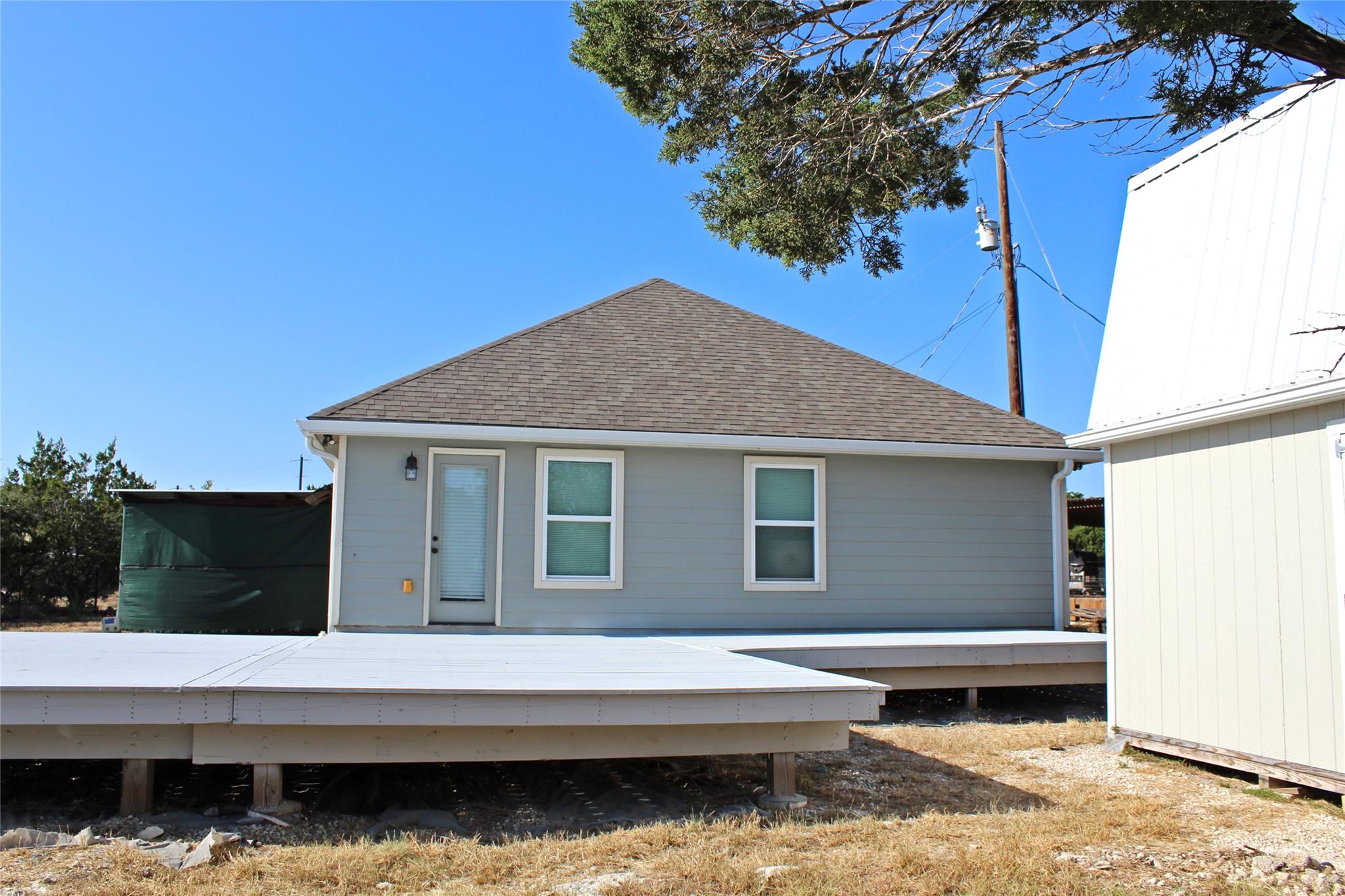 Image 31 of 34 For 760 Henderson Dr