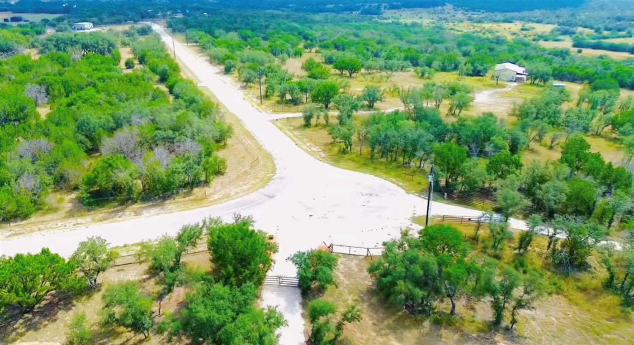 Image 13 of 13 For 322 Maverick Way