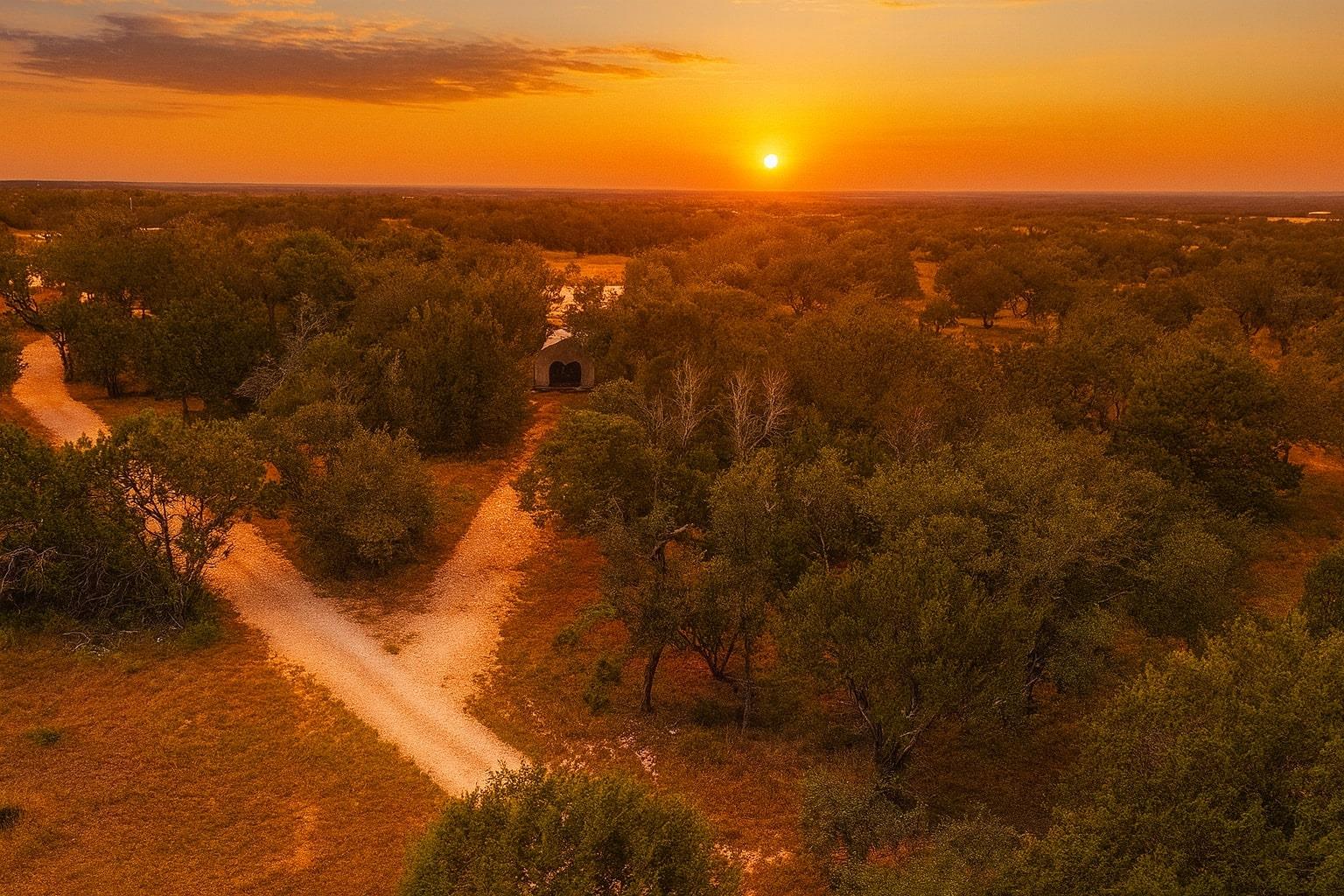 Image 2 of 13 For 322 Maverick Way