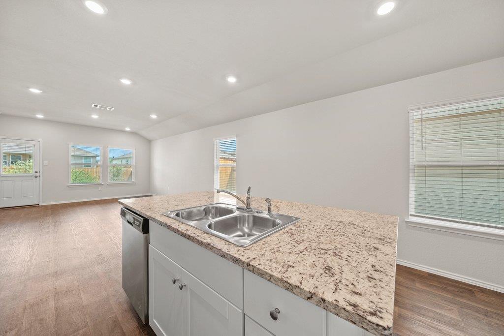 Image 9 of 31 For 2878 Wolfcreek