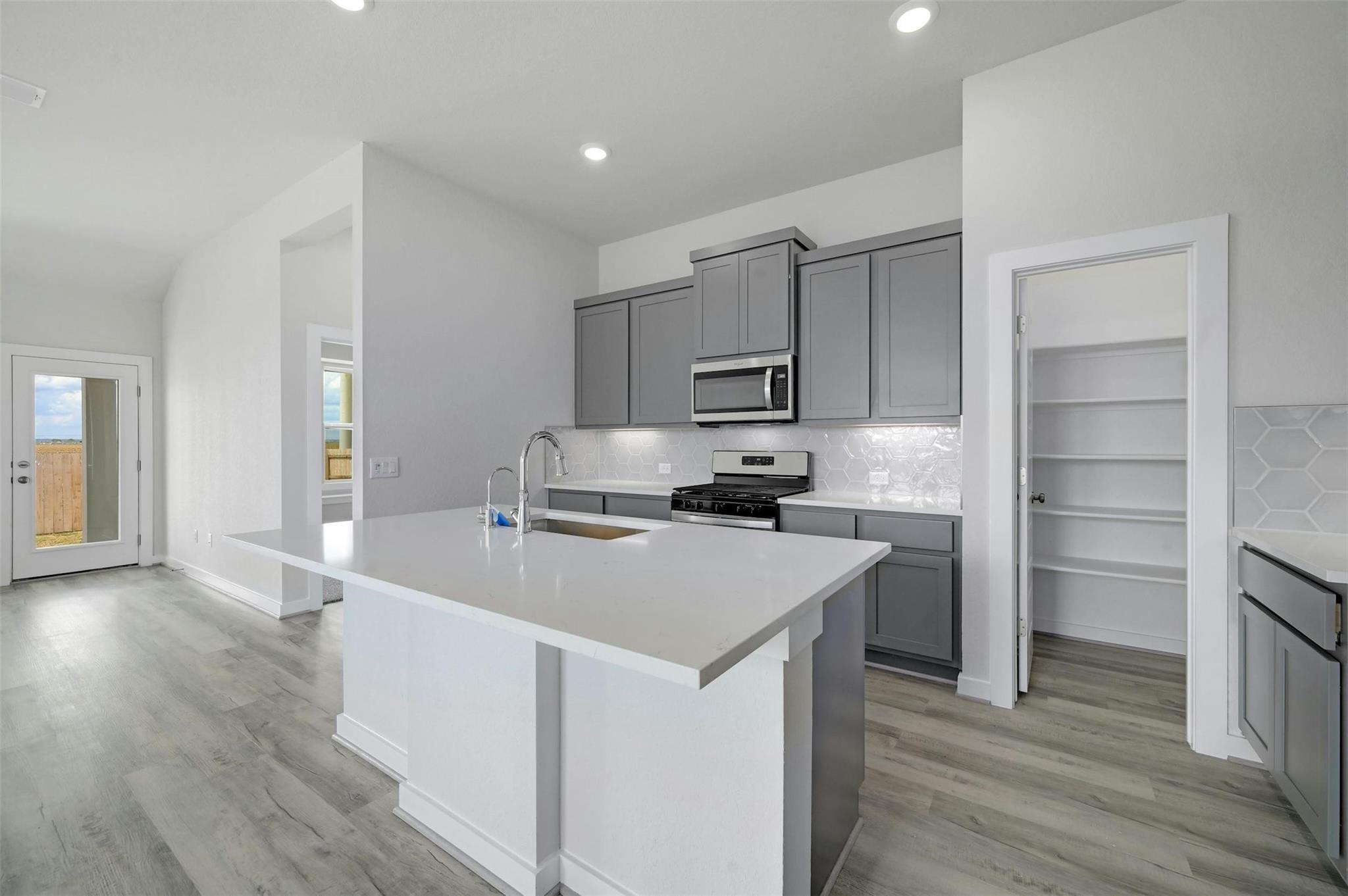 Image 12 of 23 For 1591 Estelea Grv