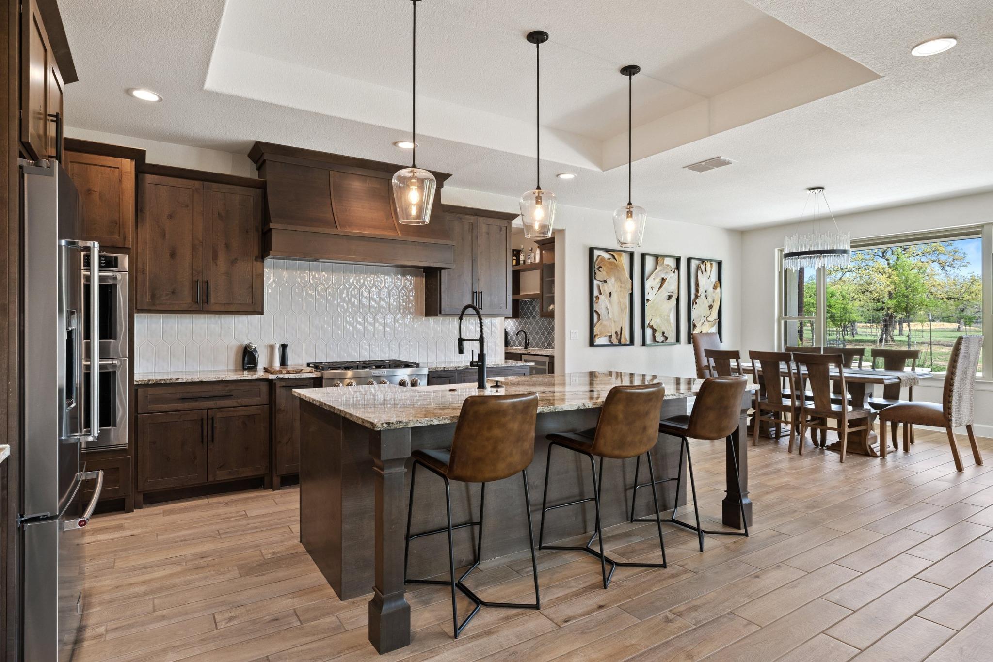 Image 12 of 40 For 10900 Ranch Road 1323