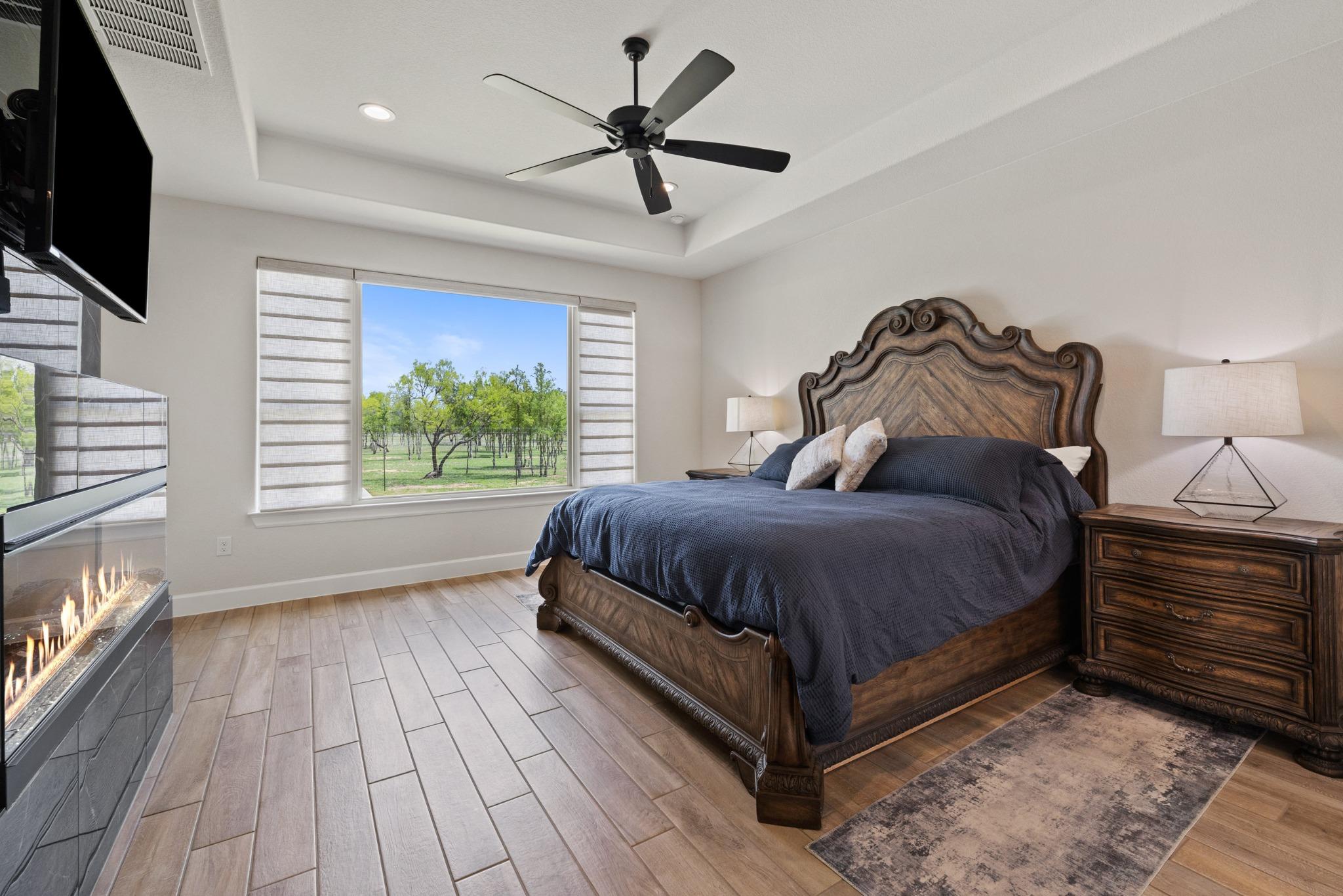 Image 16 of 40 For 10900 Ranch Road 1323