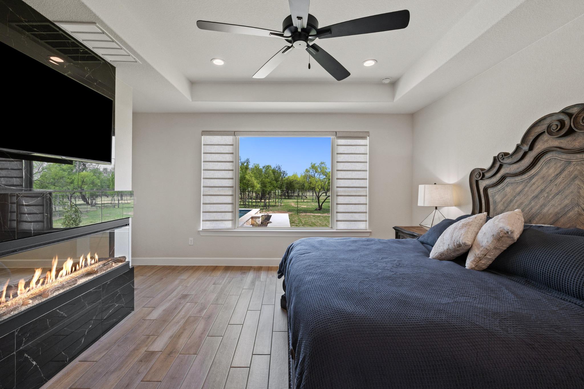 Image 17 of 40 For 10900 Ranch Road 1323