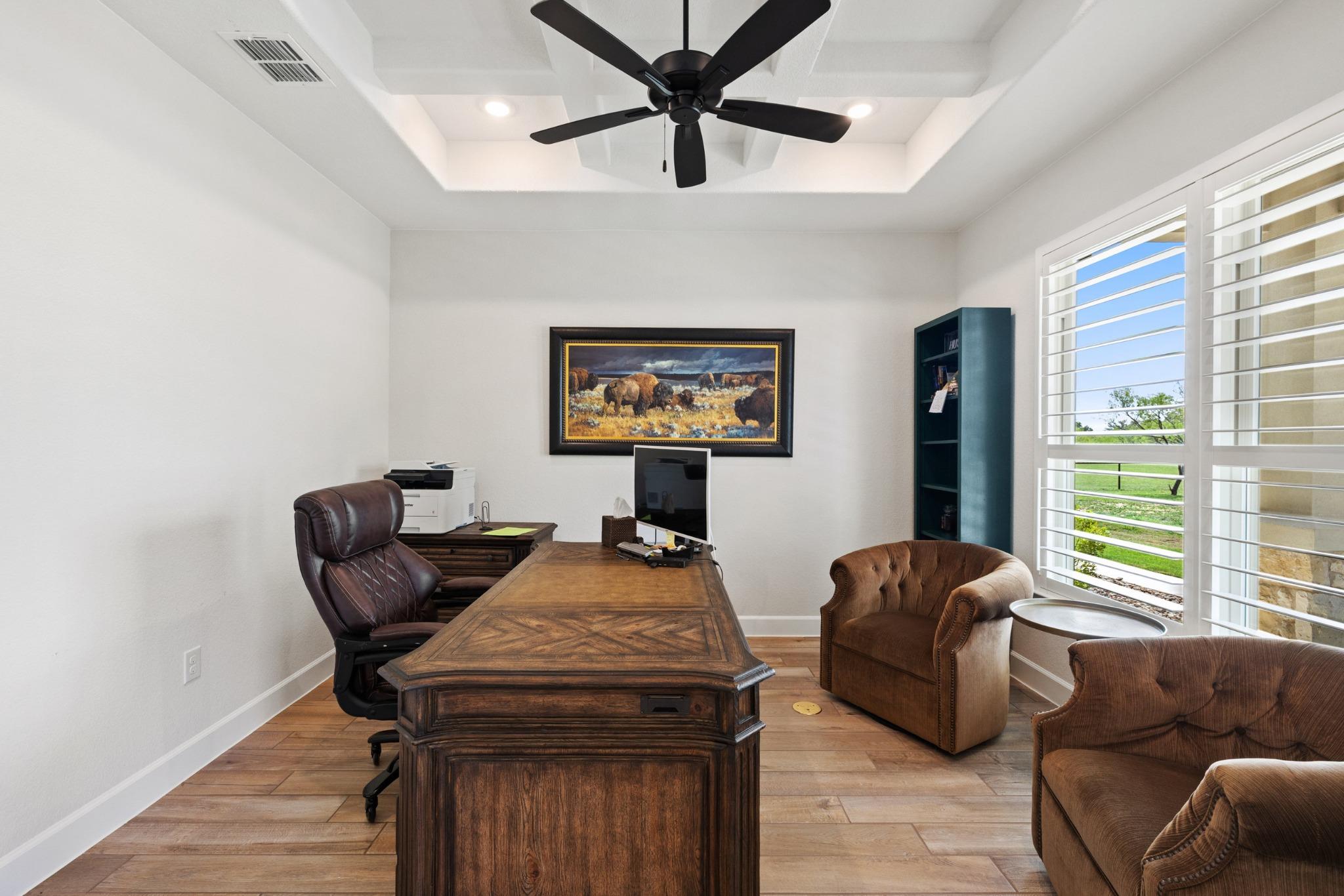 Image 7 of 40 For 10900 Ranch Road 1323