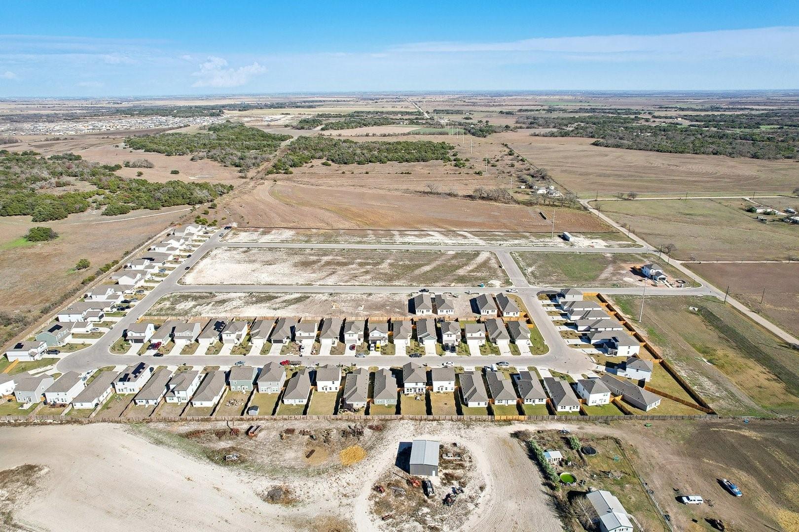 Image 20 of 26 For 225 Escape Way