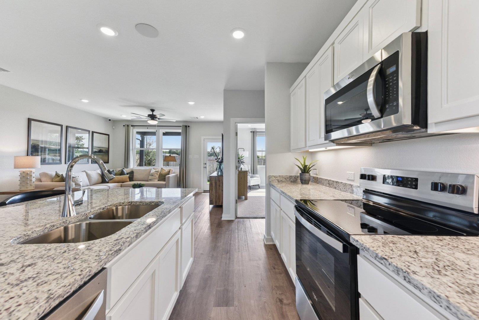 Image 4 of 26 For 225 Escape Way