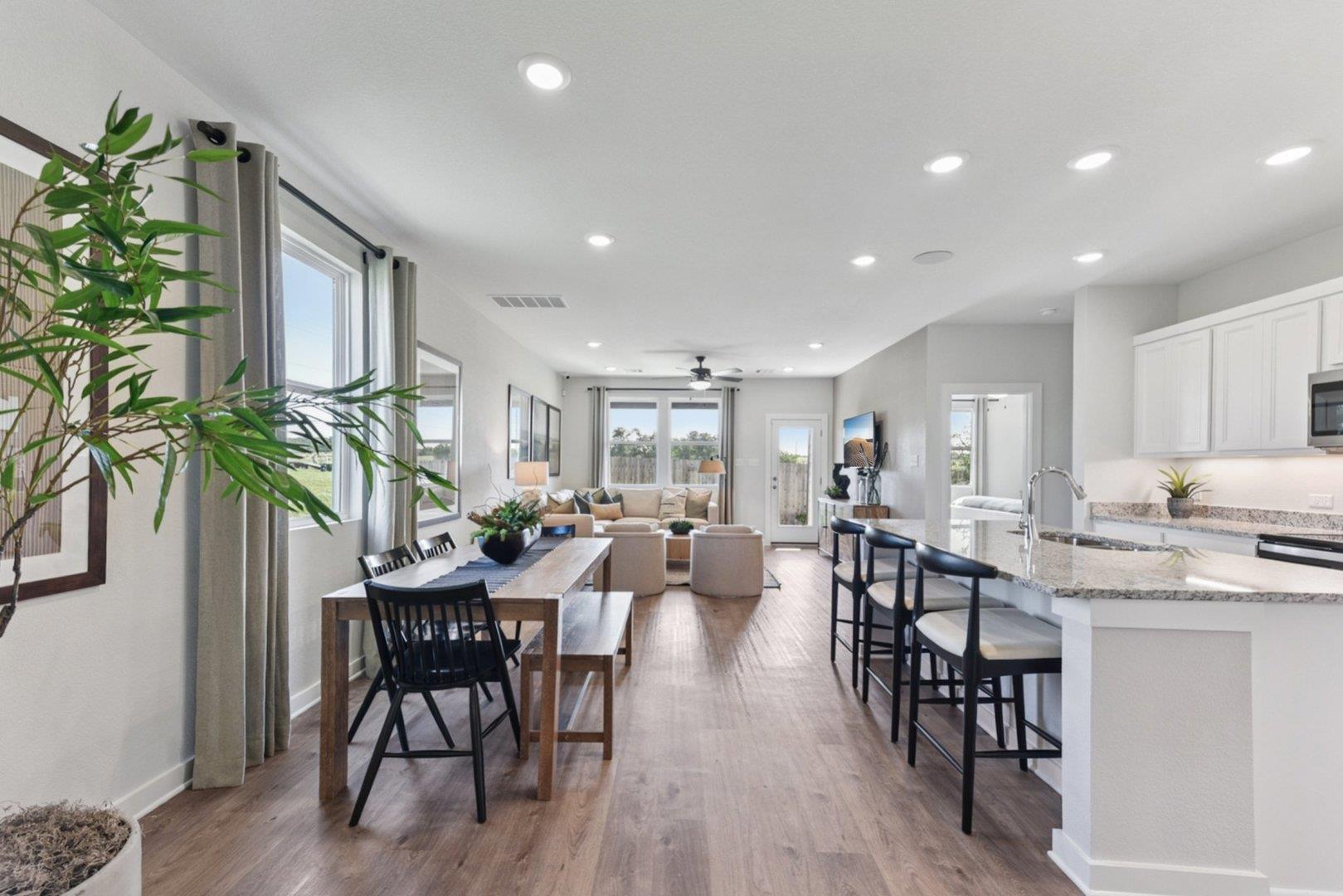 Image 6 of 26 For 225 Escape Way