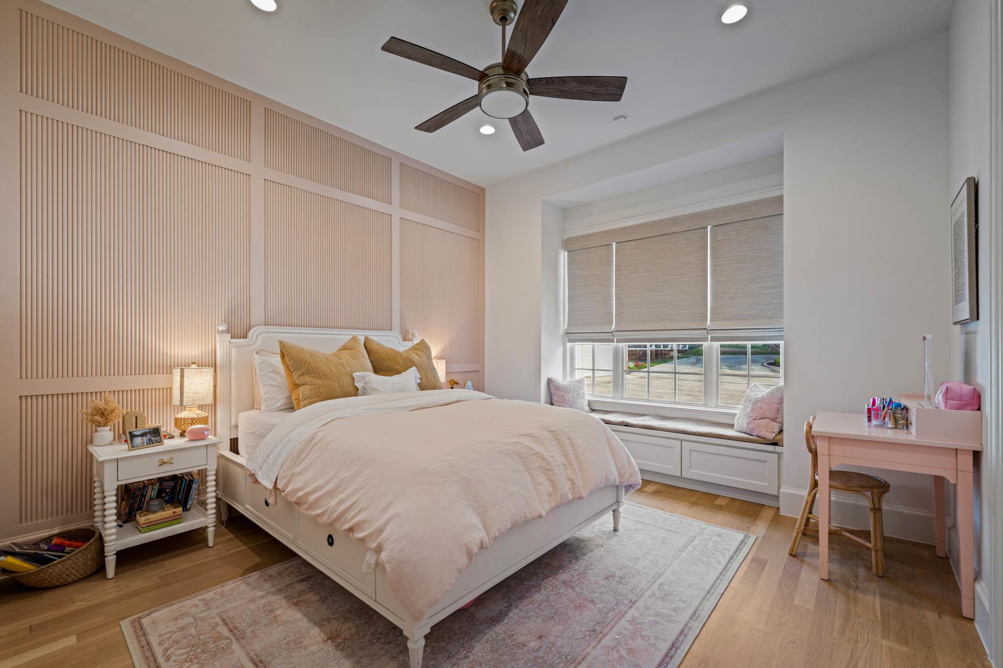 Image 23 of 40 For 1755 Riada Dr