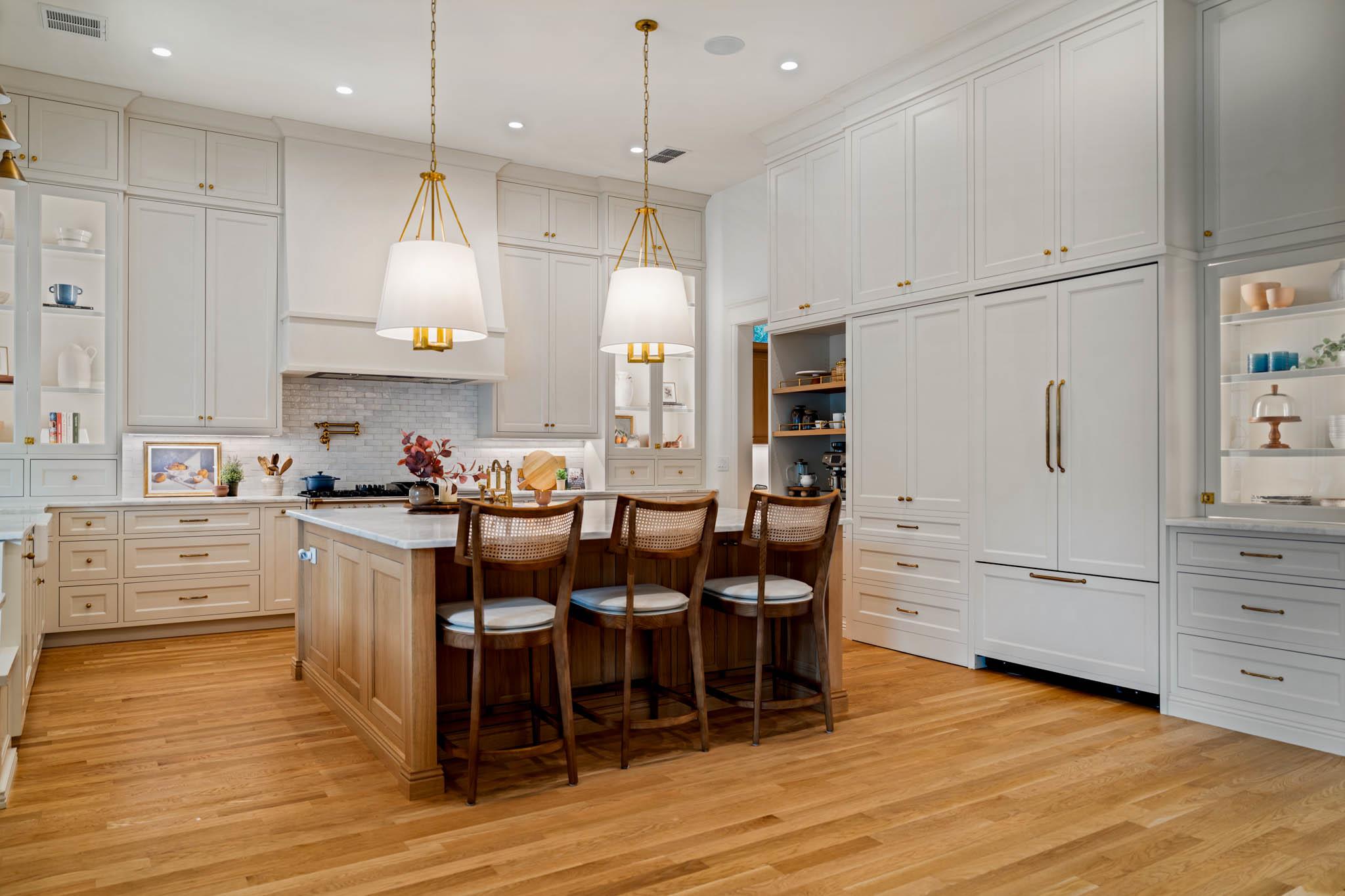 Image 9 of 40 For 1755 Riada Dr