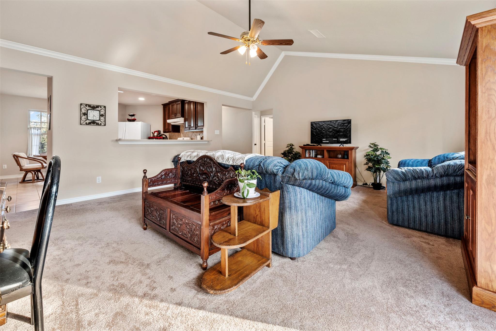Image 24 of 37 For 1135 Twisted Oak Ct