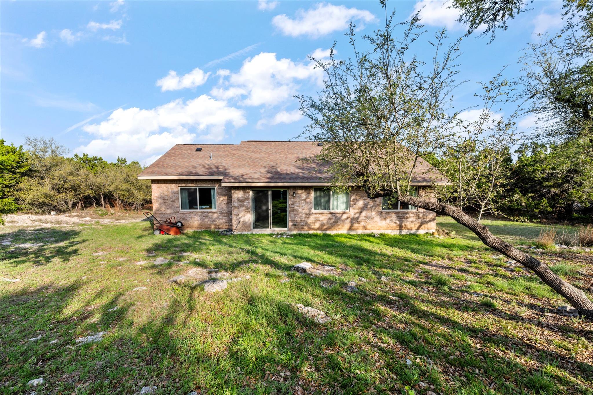 Image 6 of 37 For 1135 Twisted Oak Ct