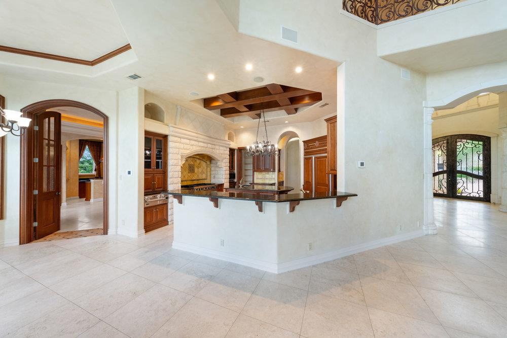 Image 15 of 36 For 217 Bella Riva Dr