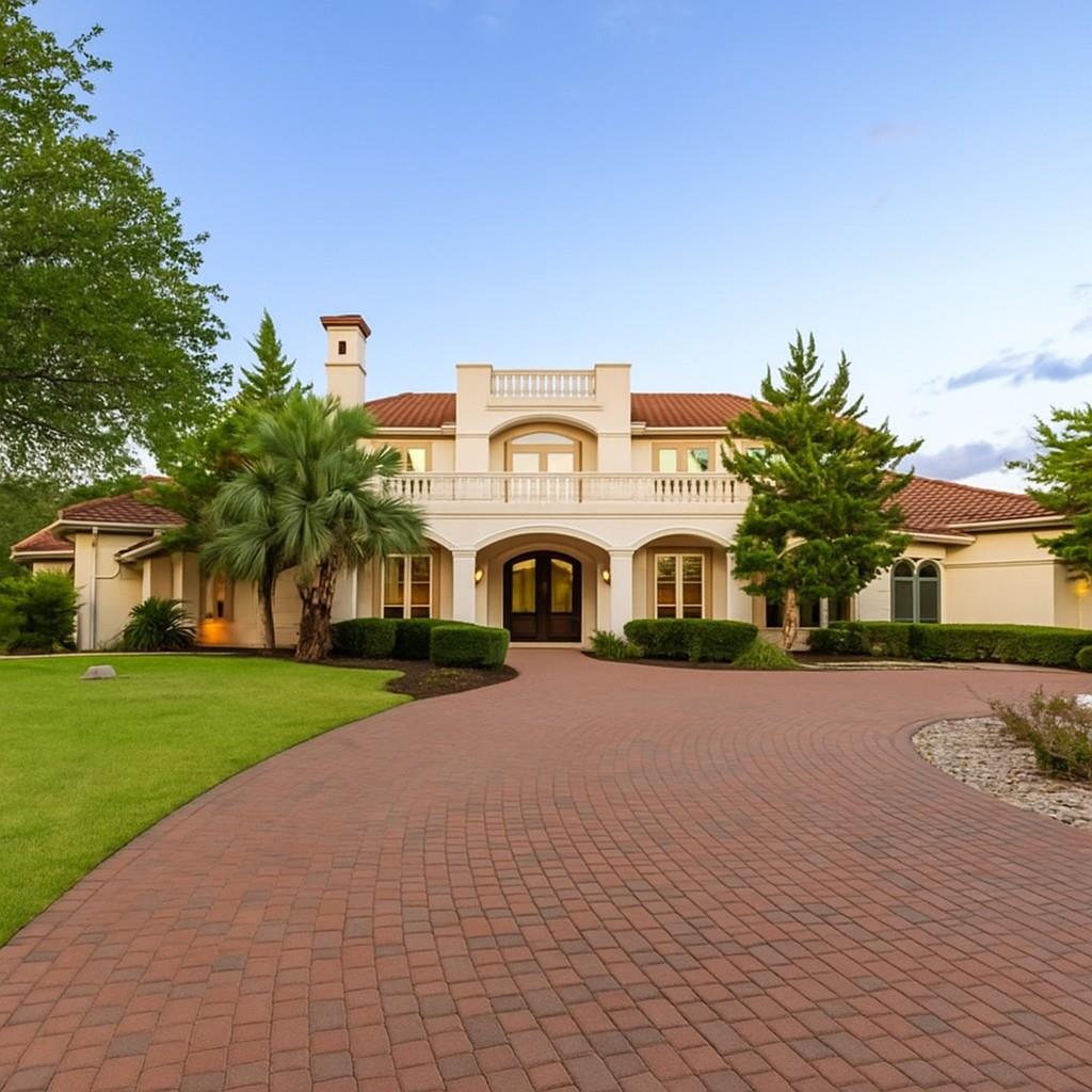 Image 2 of 36 For 217 Bella Riva Dr