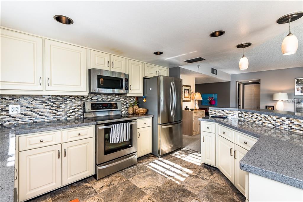 Image 10 of 25 For 3255 Sugarloaf Key Road 34b