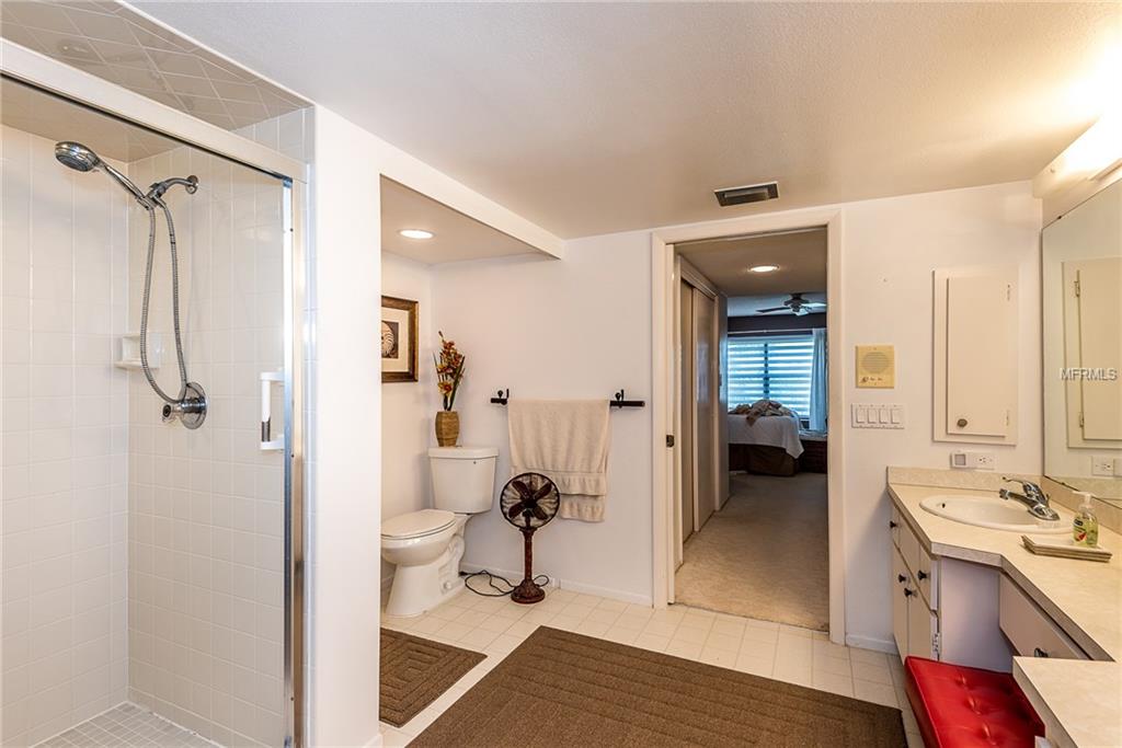 Image 17 of 25 For 3255 Sugarloaf Key Road 34b