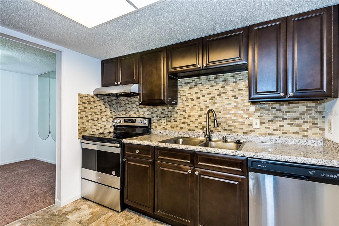 Image 10 of 24 For 4022 Beaver Lane 700d