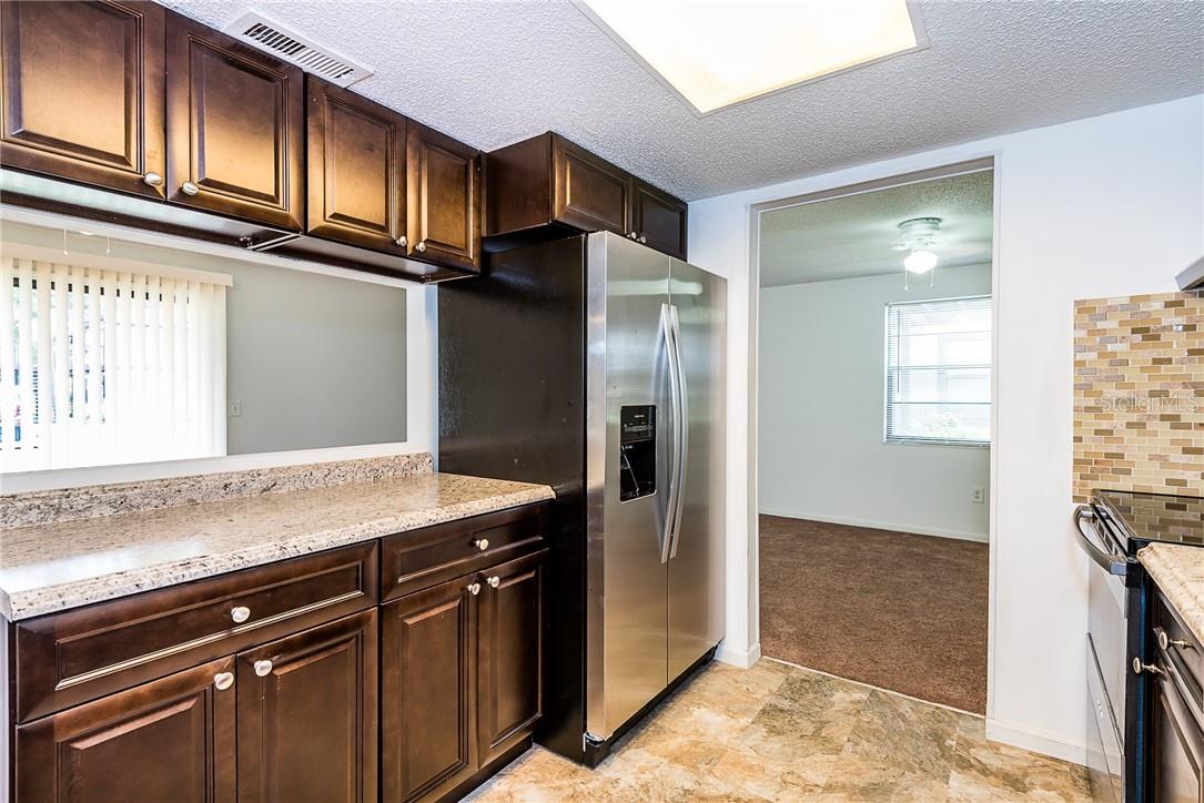 Image 11 of 24 For 4022 Beaver Lane 700d