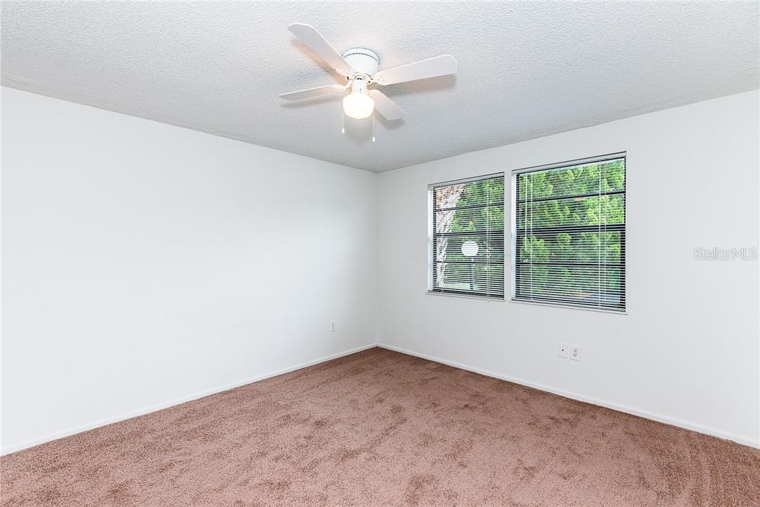 Image 18 of 24 For 4022 Beaver Lane 700d
