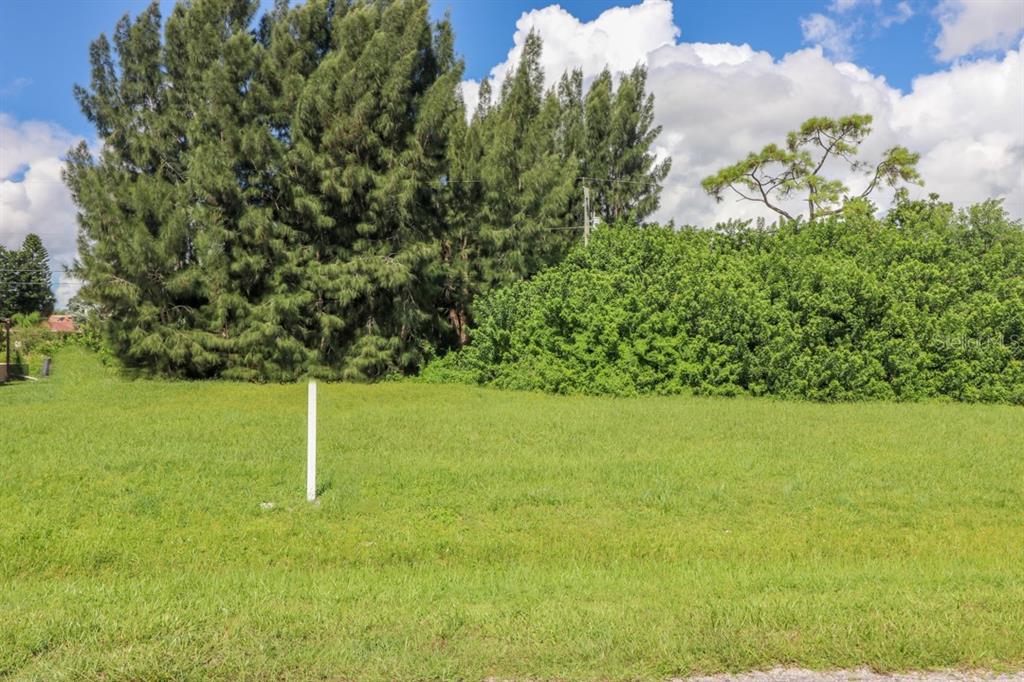 Image 9 of 11 For Lot 33 Venetia Avenue