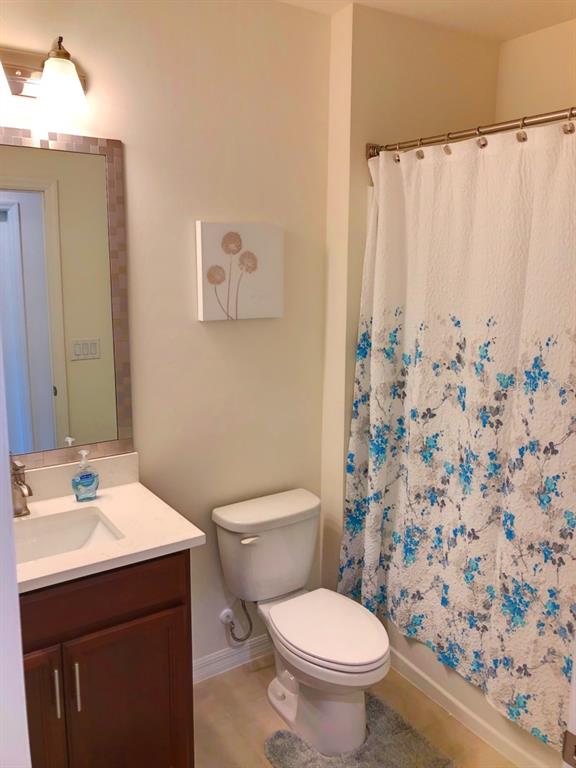 Image 12 of 22 For 7048 Crystal Way
