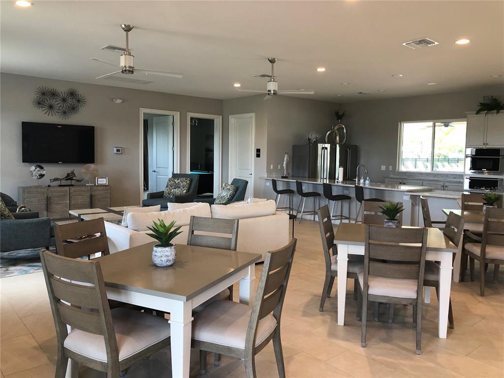 Image 18 of 22 For 7048 Crystal Way