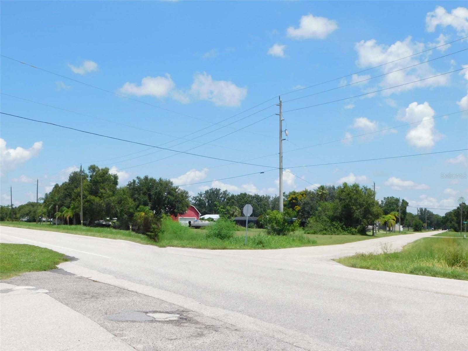 Image 14 of 17 For 10099 Kissimmee Road