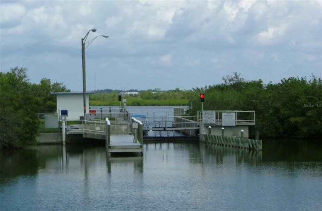 Image 5 of 6 For 14634 Ingraham Boulevard