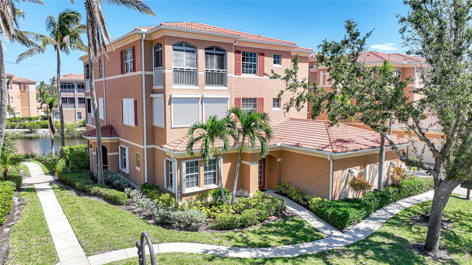 Details for 3228 Sunset Key Circle 101, PUNTA GORDA, FL 33955