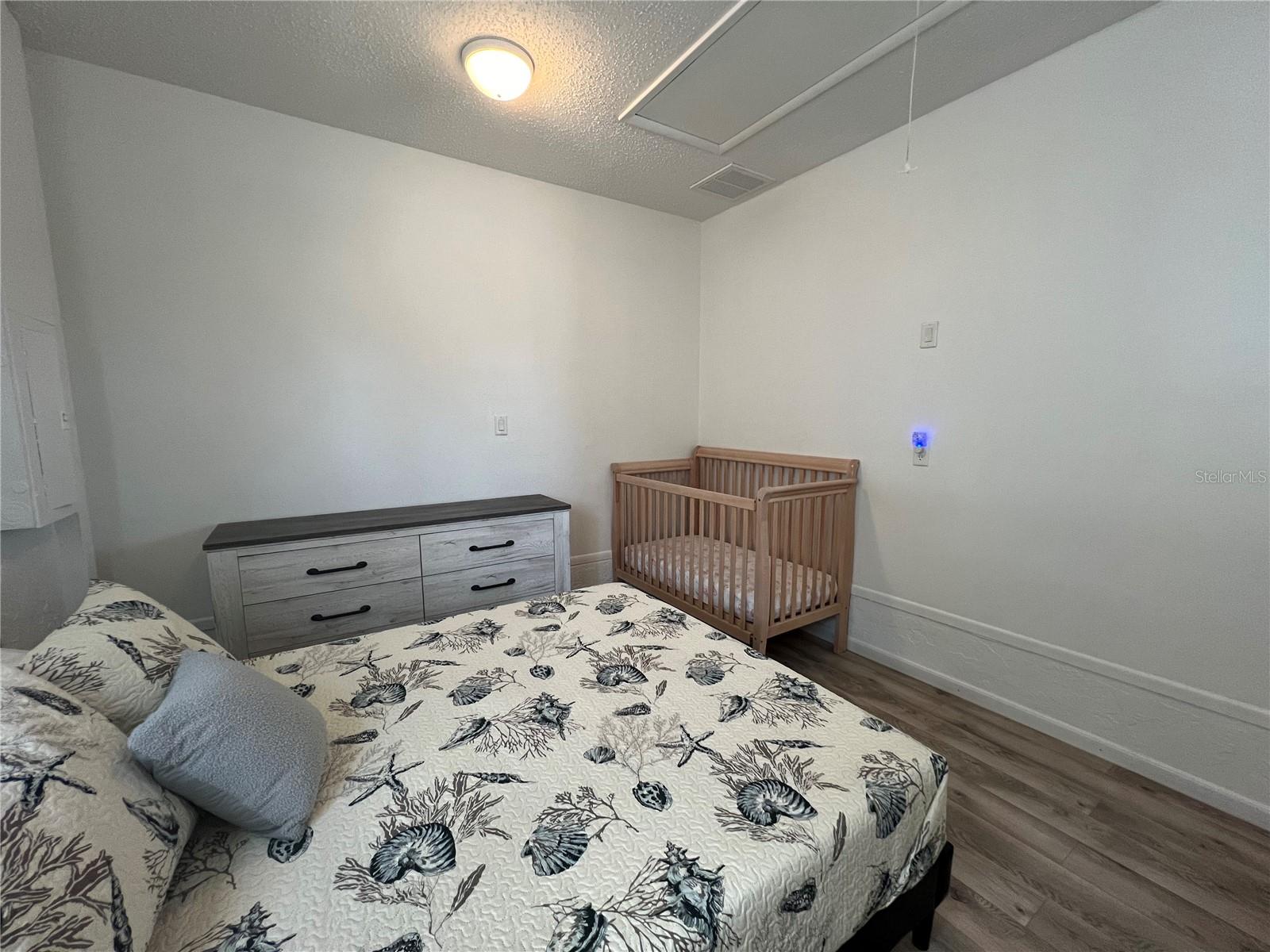 Image 18 of 25 For 18140 Wolbrette Circle