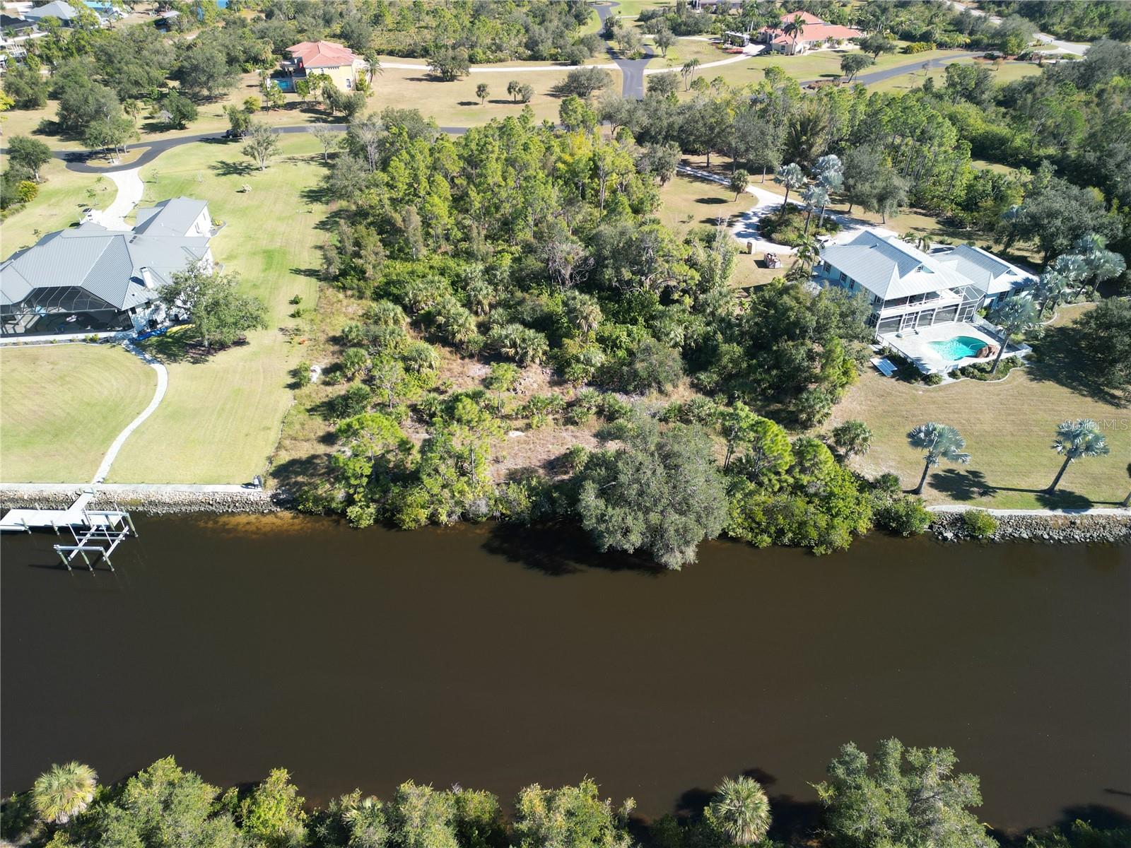 Image 4 of 9 For 3670 Como Street