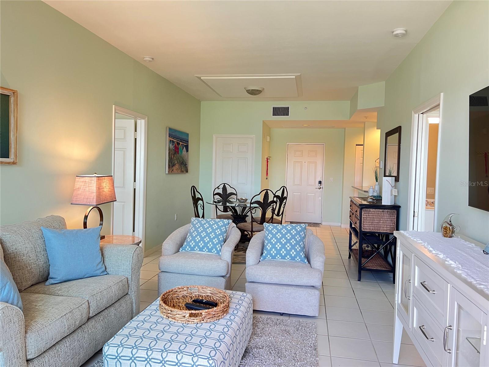 Image 14 of 49 For 2060 Matecumbe Key Road 2105