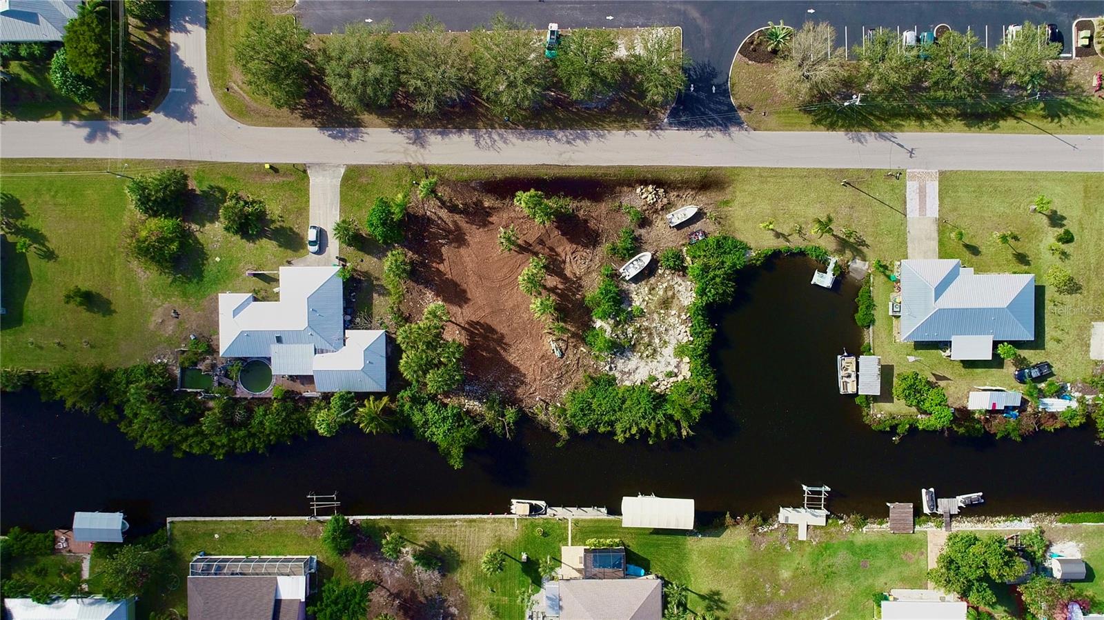 Image 11 of 18 For 4114 Palm Drive