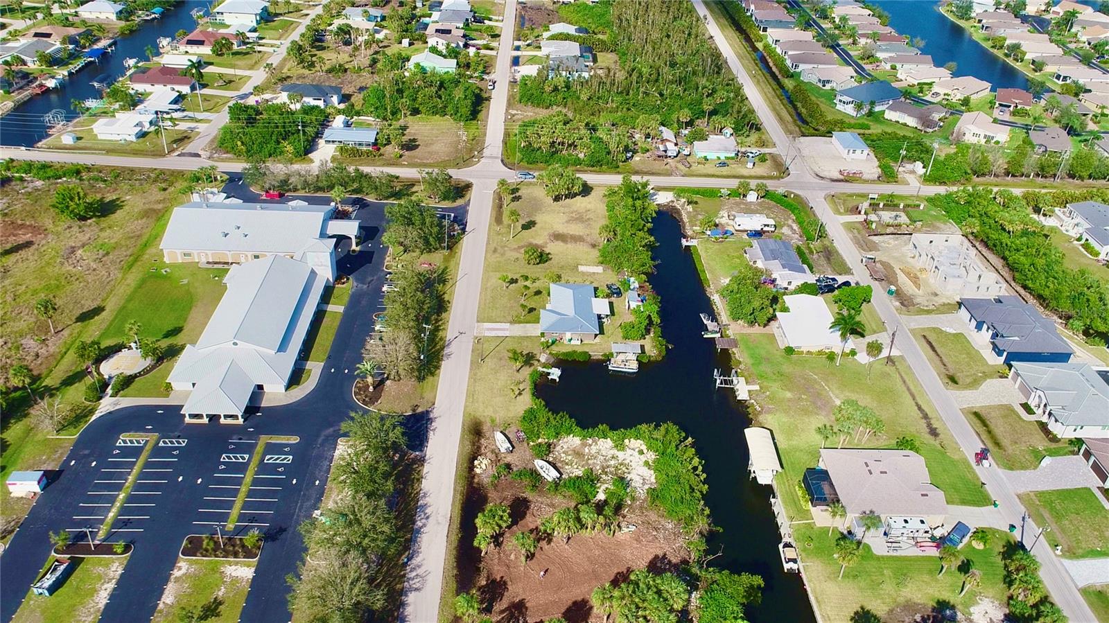 Image 13 of 18 For 4114 Palm Drive
