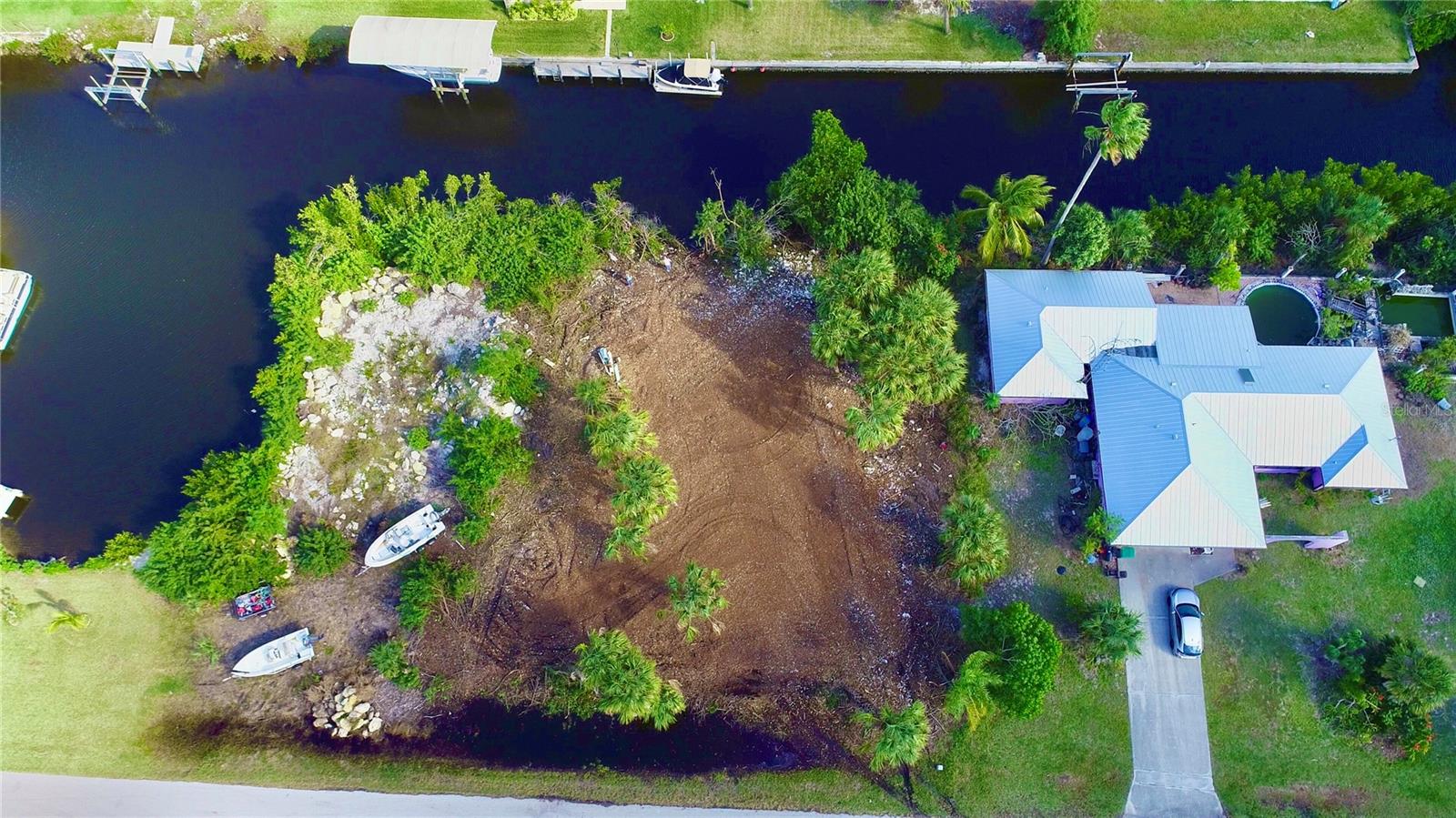 Image 8 of 18 For 4114 Palm Drive