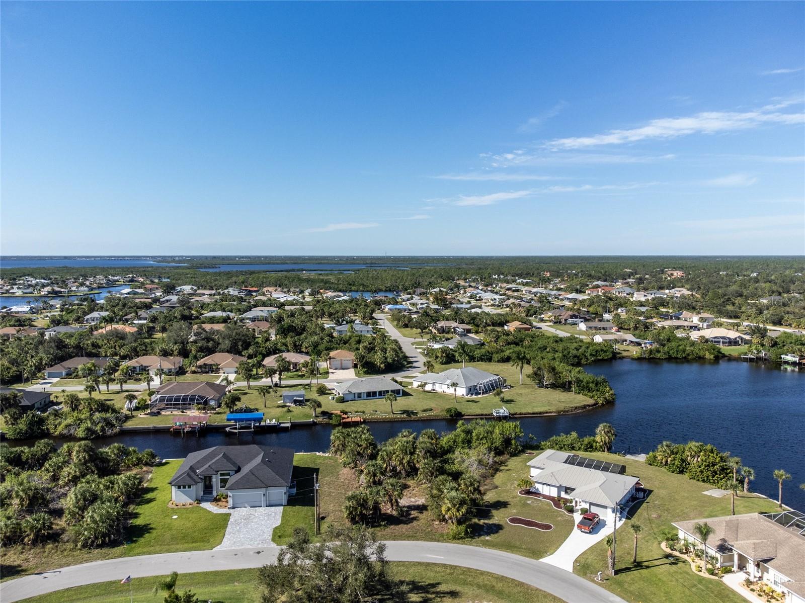 Image 4 of 19 For 17306 Gulfspray Circle