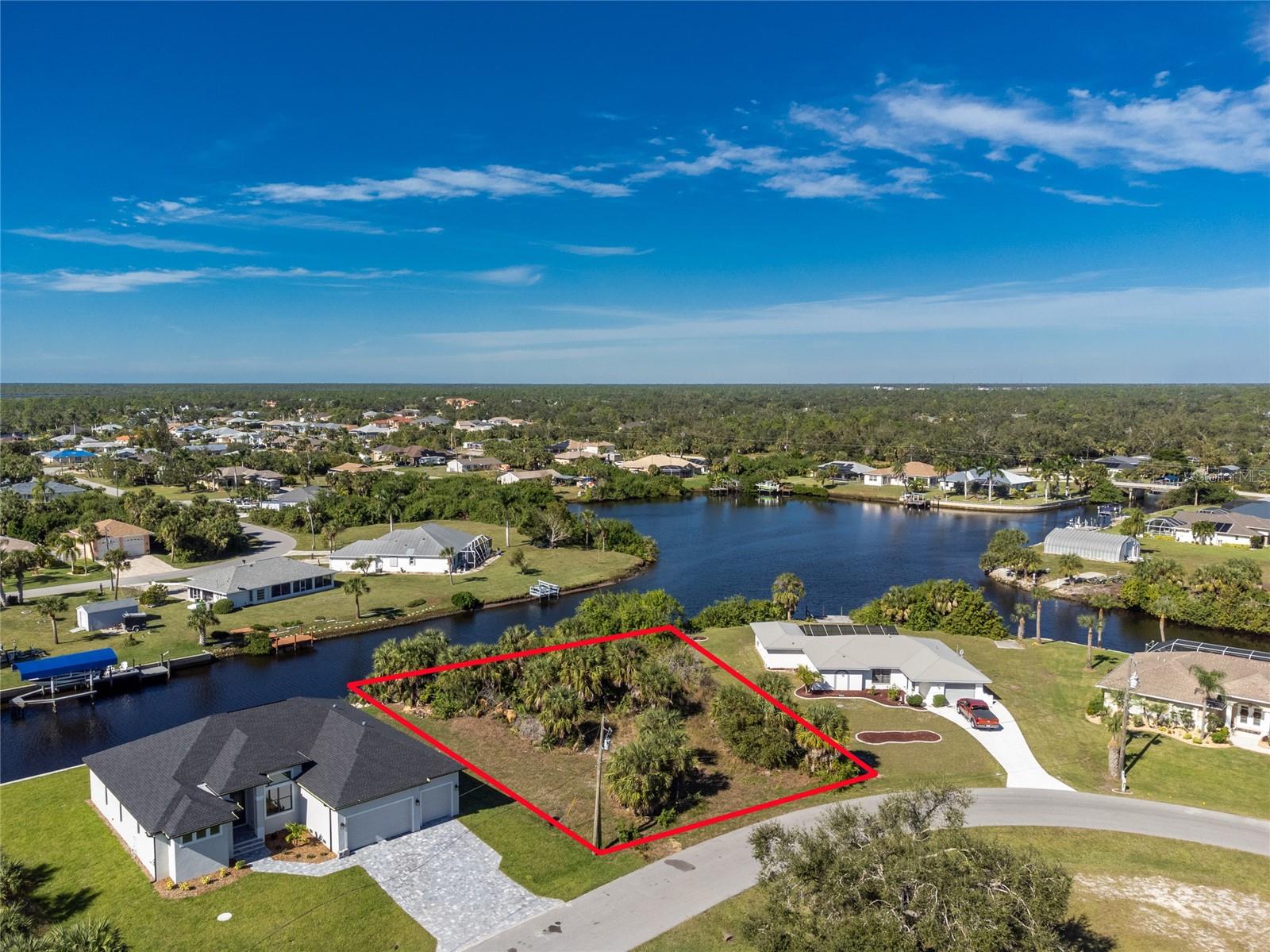 Image 9 of 19 For 17306 Gulfspray Circle