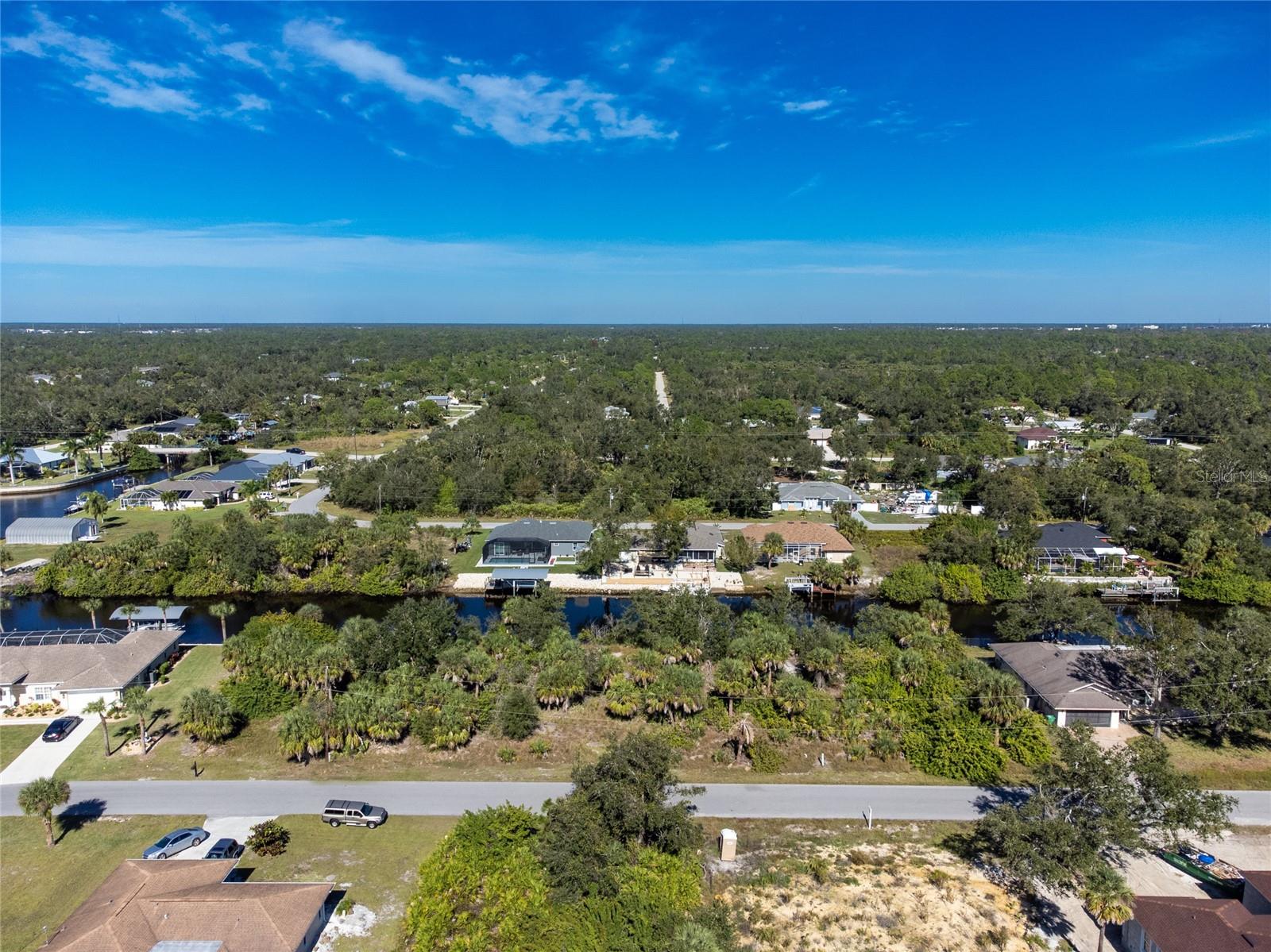 Image 3 of 17 For 17324 Gulfspray Circle