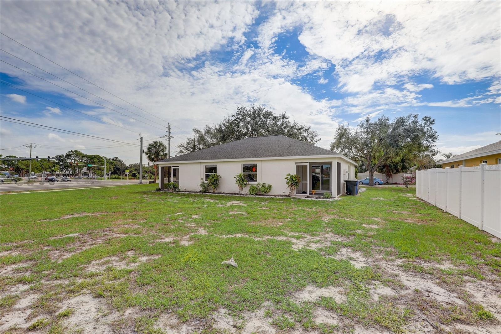 Listing photo id 58 for 6&8 Bay Acres Avenue