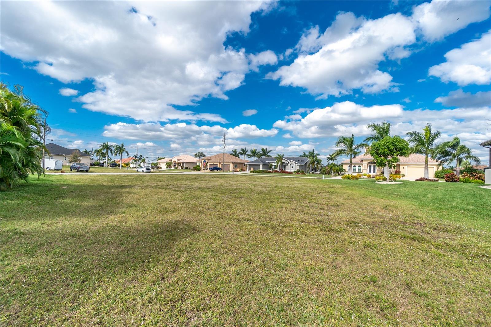 Image 12 of 27 For 3800 Saba Court