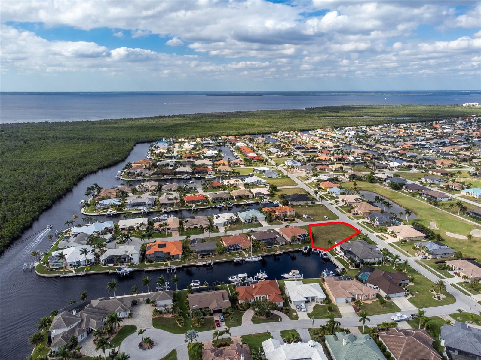 Image 24 of 27 For 3800 Saba Court