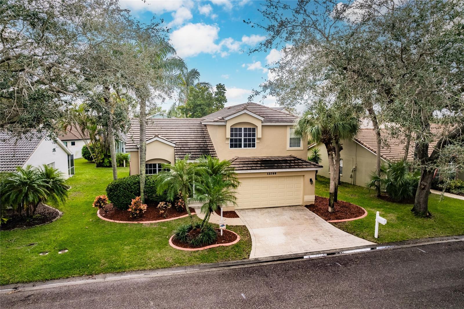 Details for 12700 Eagle Pointe Circle, FORT MYERS, FL 33913