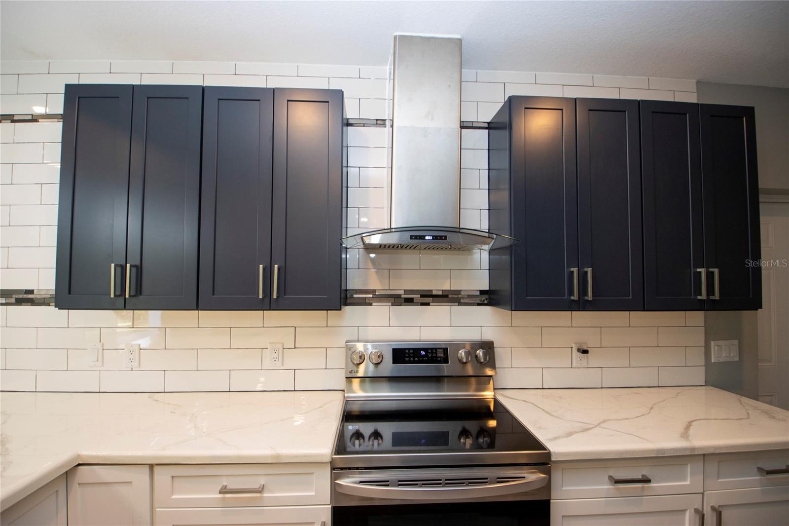 Image 11 of 42 For 11388 3rd Avenue