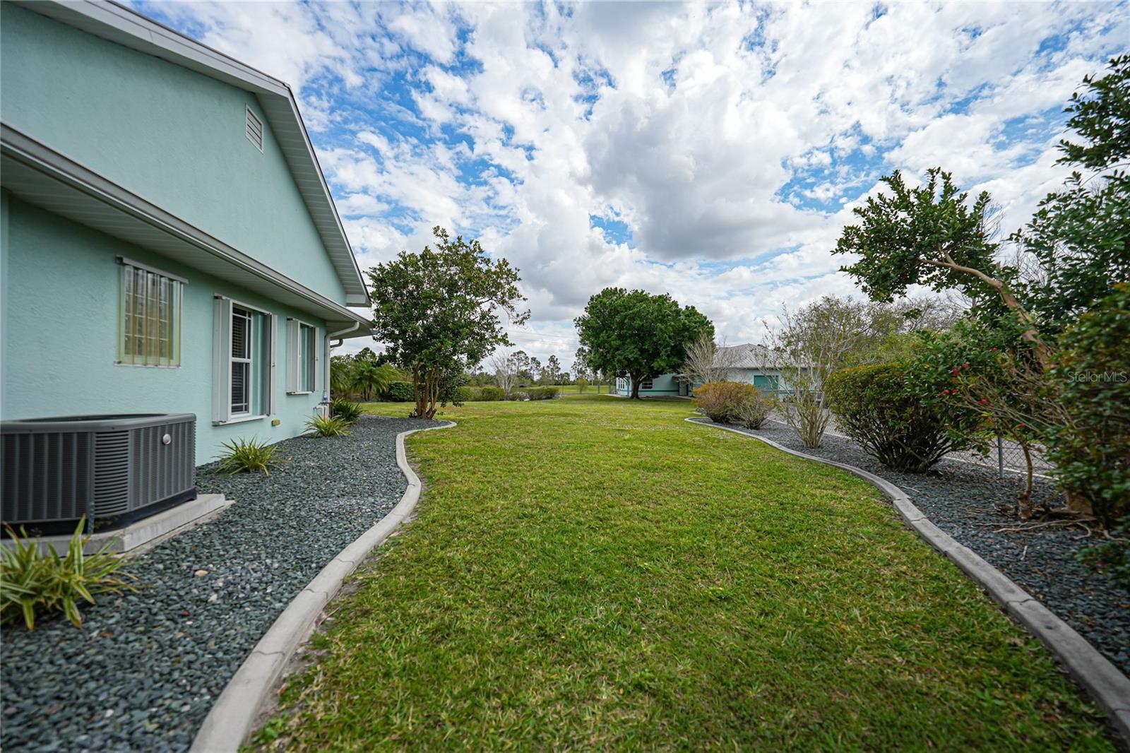 Image 67 of 94 For 17901 Wood Path Court