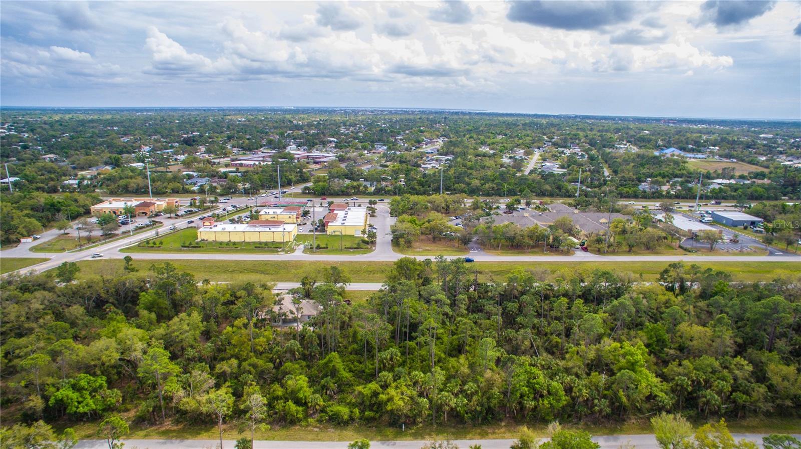 Image 3 of 10 For 20262 Kenilworth Boulevard