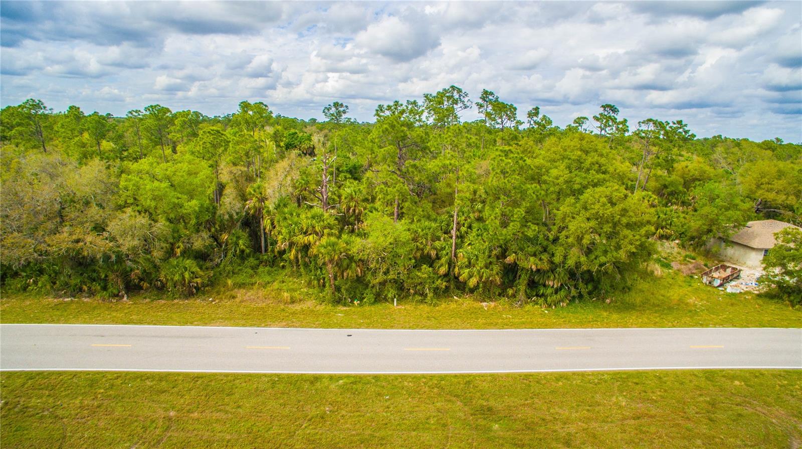 Image 9 of 10 For 20262 Kenilworth Boulevard