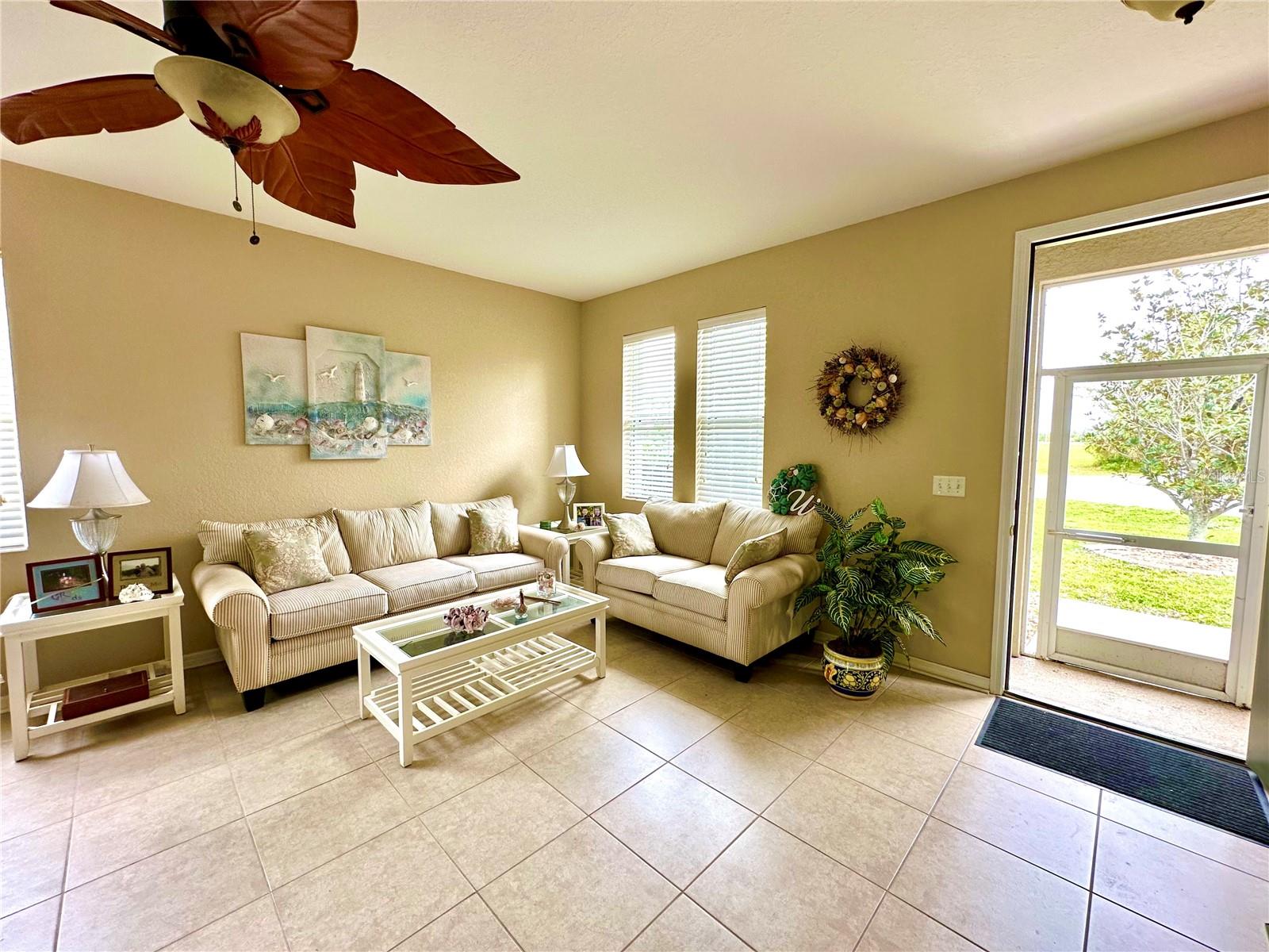 Image 10 of 46 For 24479 Vienison Ln