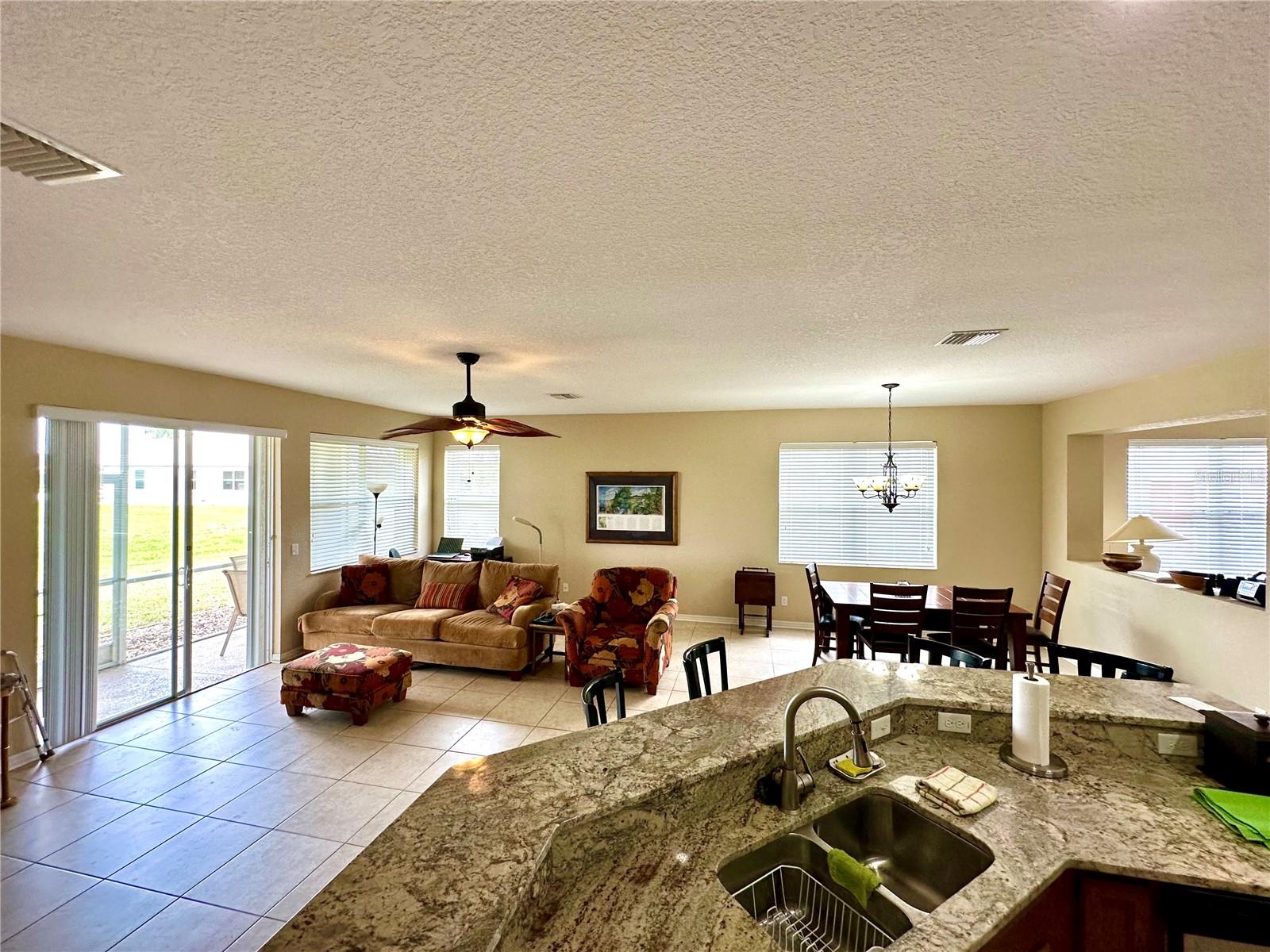 Image 7 of 46 For 24479 Vienison Ln