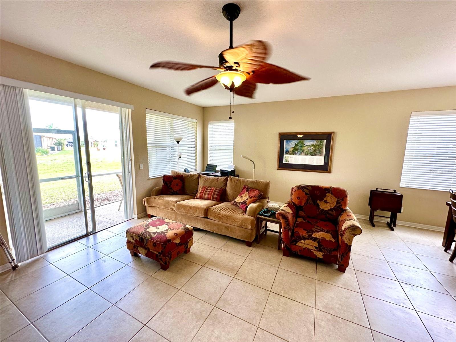Image 9 of 46 For 24479 Vienison Ln