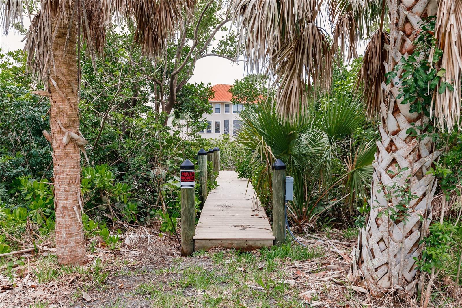 Image 8 of 30 For 24169 Jolly Roger Boulevard